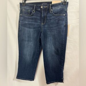 NWT, NYDJ Dark Blue Demin Capris size 4